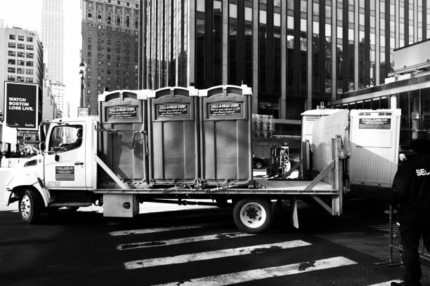 Best Luxury portable toilet rental  in Smith Valley, NV
